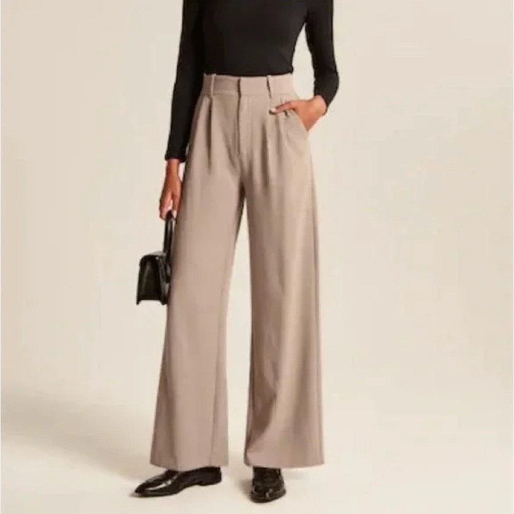 ABERCROMBIE & FITCH Tailored Wide Leg Pant Heathered Taupe Khaki Tan